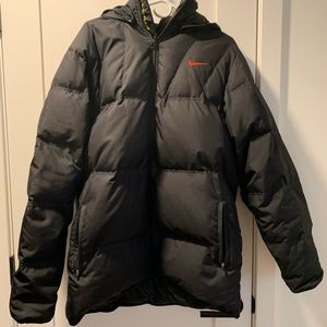 Nike Men’s Puffer down jacket size M